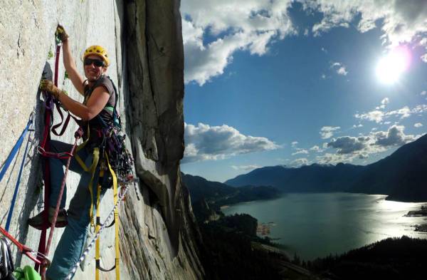 aid climbing squamish