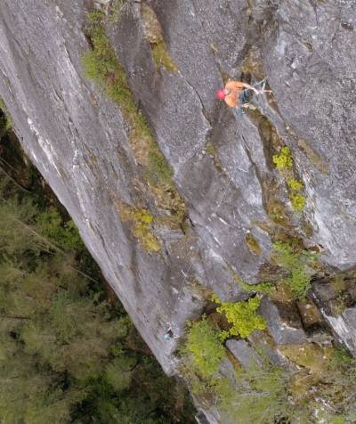 Multi pitch climbing guide mode