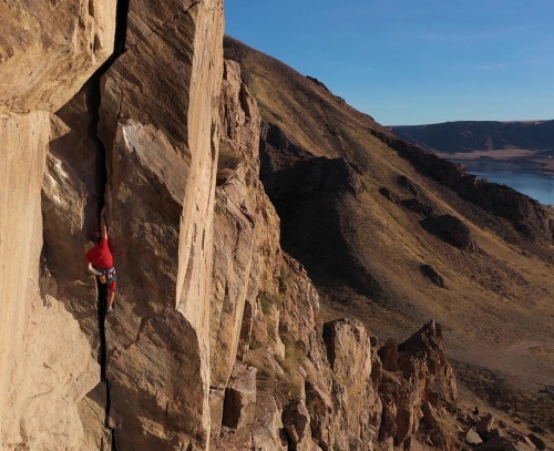 place trad climbing gear